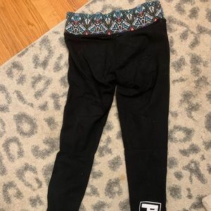 Victoria’s Secret PINK leggings